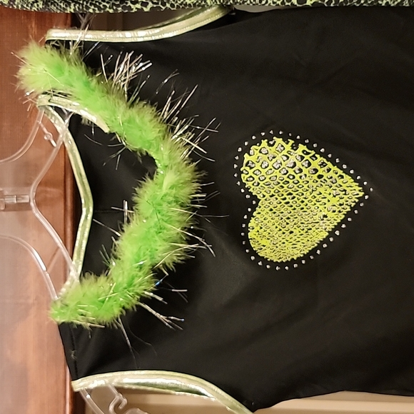 Rubies Dance Costume Black & Green Top & Bell Bottom Pants Youth L - Picture 4 of 8